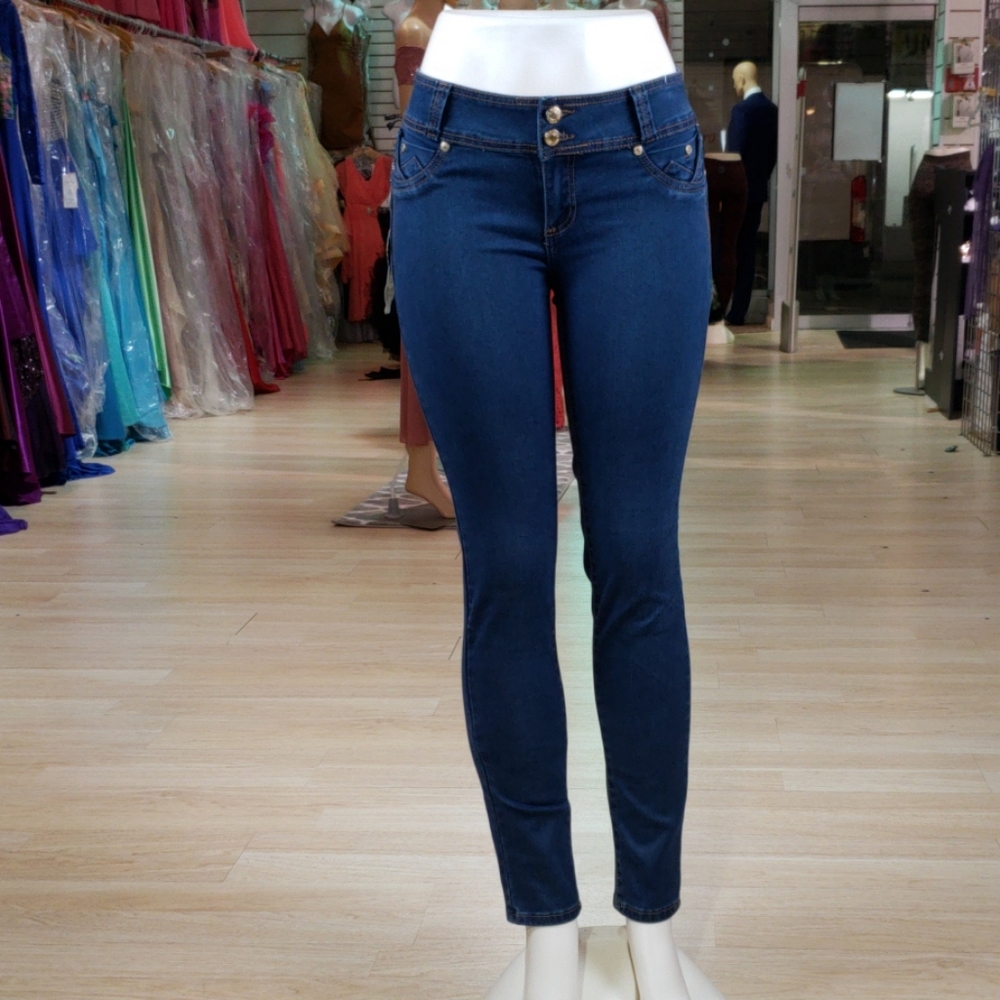 Pocket less denim jeans